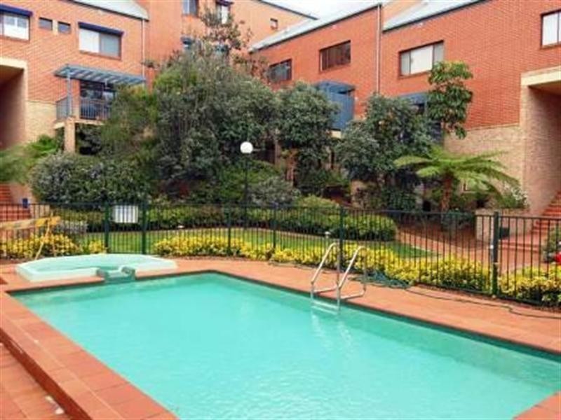 2/86 Kellick Street, Waterloo NSW 2017