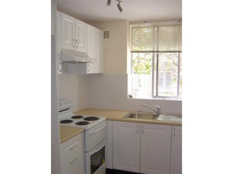 1/8 AVONA Avenue, Glebe NSW 2037