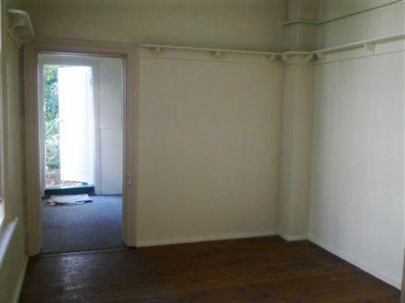 2/28 wigram Road, Glebe NSW 2037