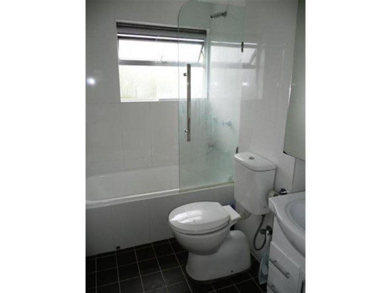 6/10 BARNCLEUTH Square, Potts Point NSW 2011