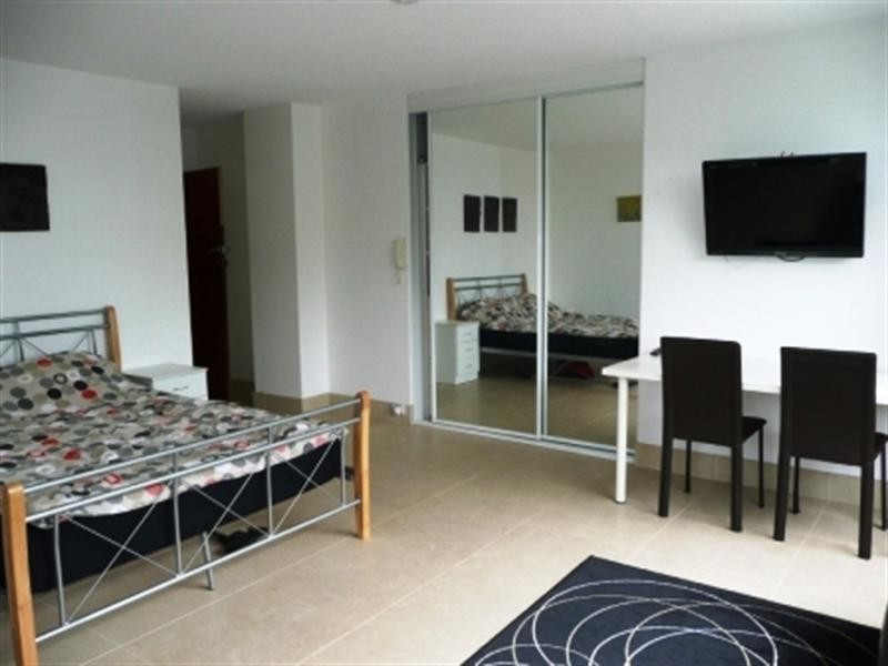 6/10 BARNCLEUTH Square, Potts Point NSW 2011