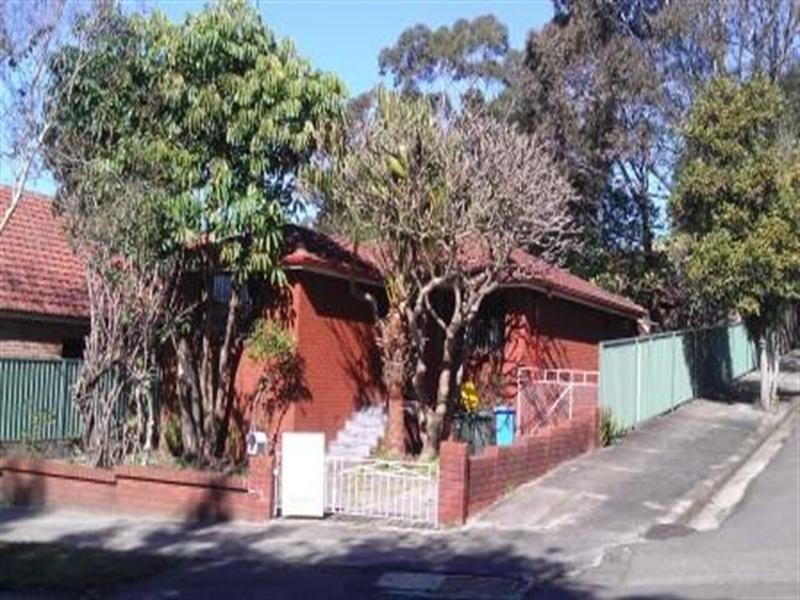 22 BRENAN Street, Lilyfield NSW 2040