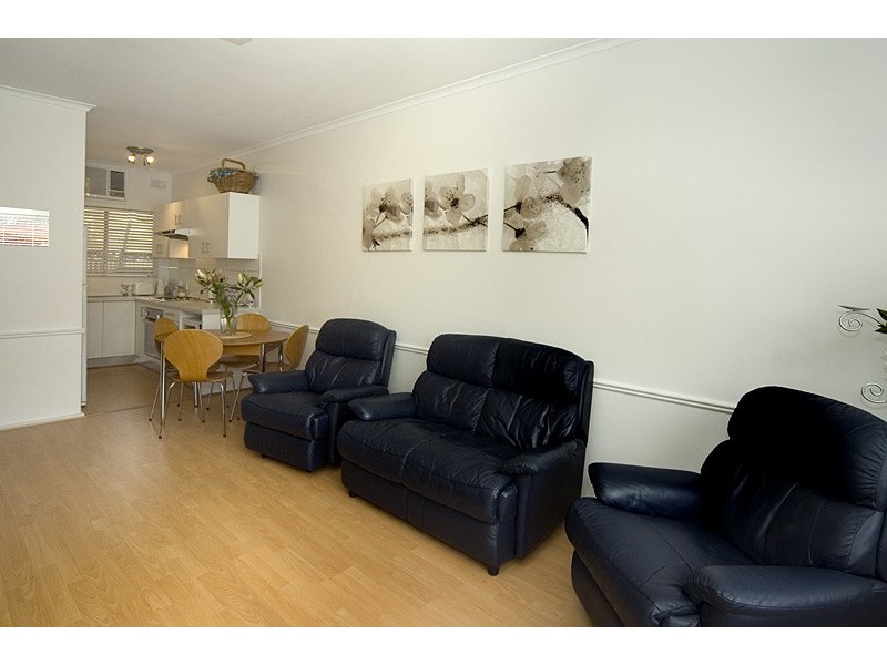 5 Leicester Street, Glenelg North SA 5045