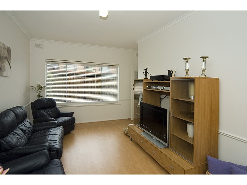 5 Leicester Street, Glenelg North SA 5045