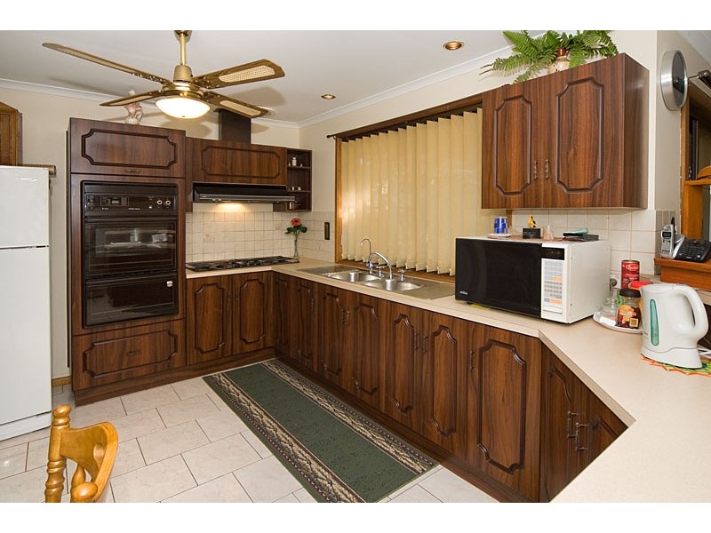 74 Concord Drive, Old Reynella SA 5161