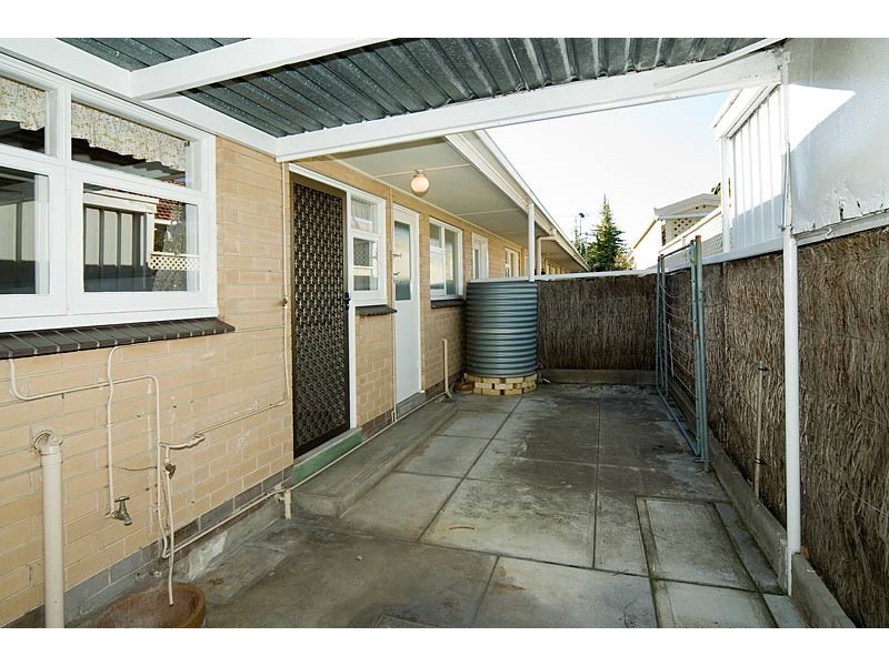 1/46 Partridge Street, Glenelg SA 5045