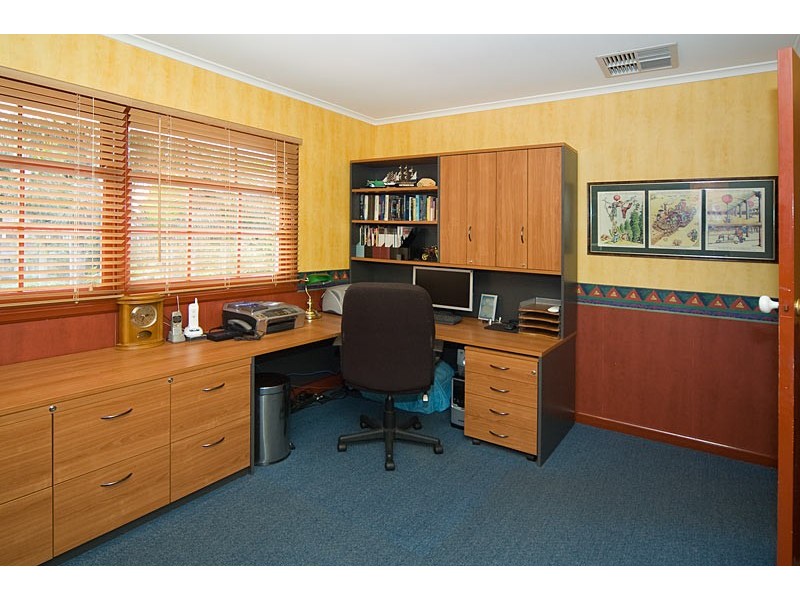 47 Ridgway Drive, Flagstaff Hill SA 5159