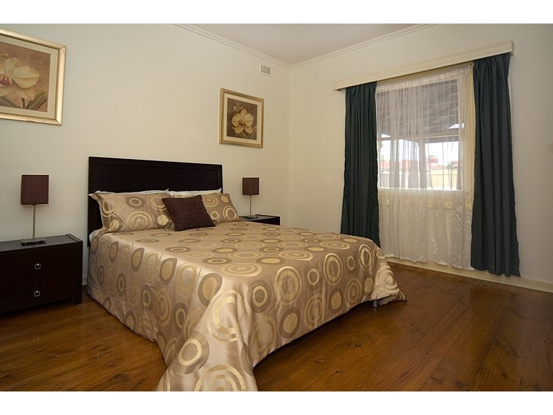 66 Condada Avenue, Park Holme SA 5043