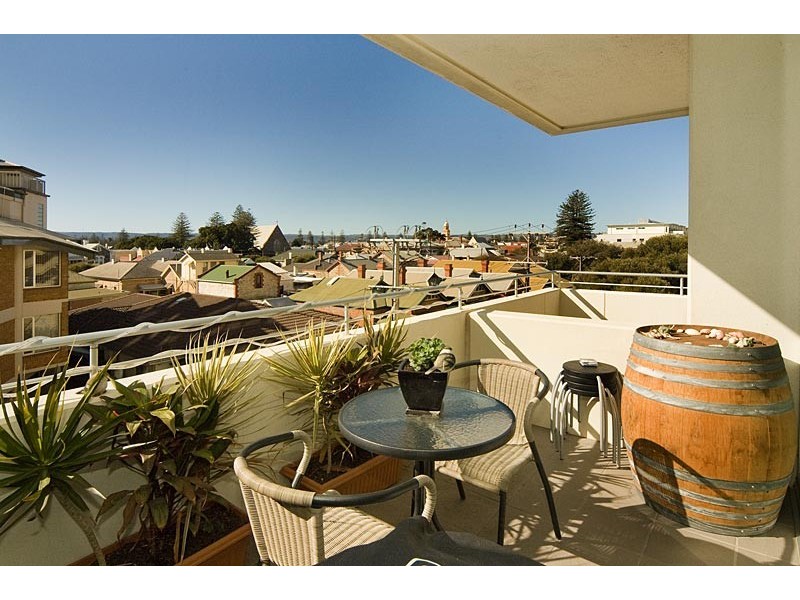 301/25 Colley Terrace, Glenelg SA 5045