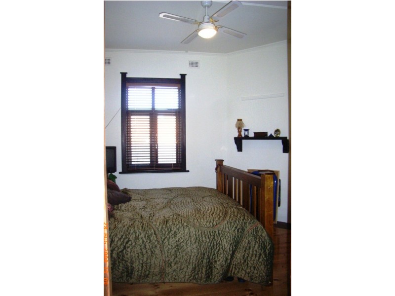 4 Waterhouse Road, South Plympton SA 5038