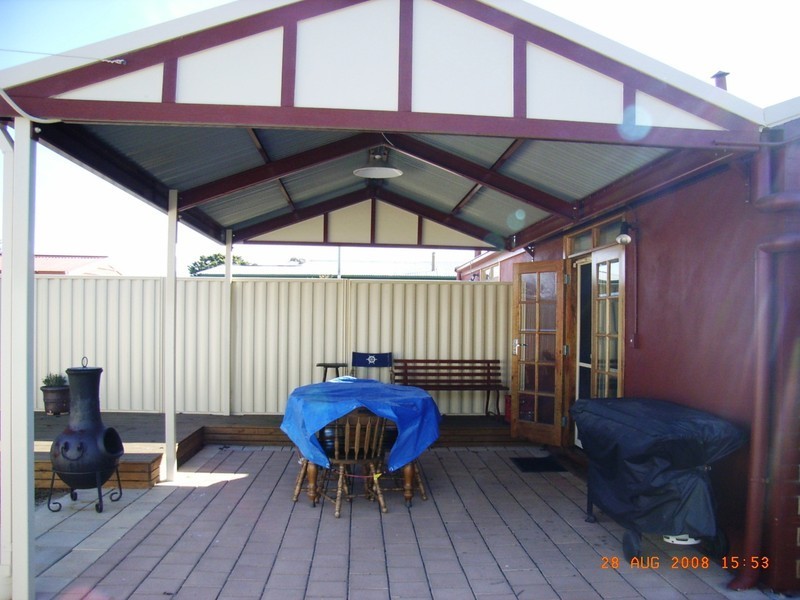 4 Waterhouse Road, South Plympton SA 5038