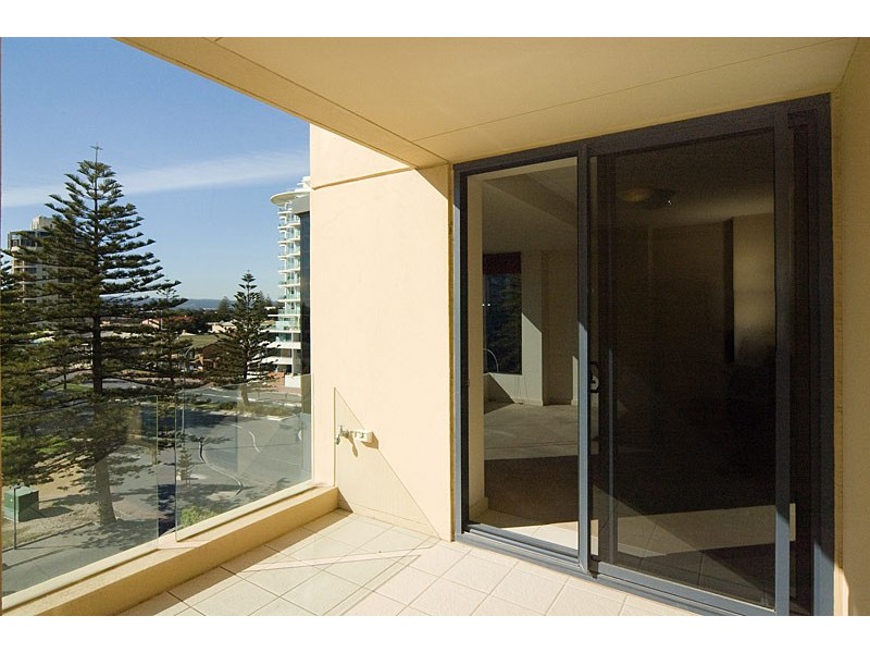16/30 Colley Terrace, Glenelg SA 5045
