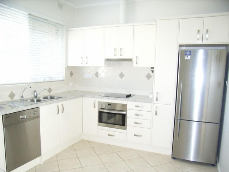 10/6 Byron Street, Glenelg SA 5045