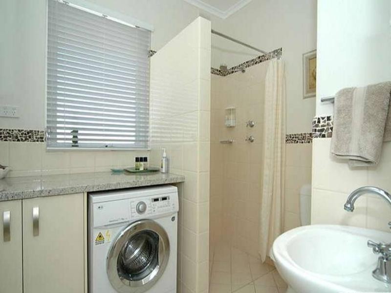 10/6 Byron Street, Glenelg SA 5045