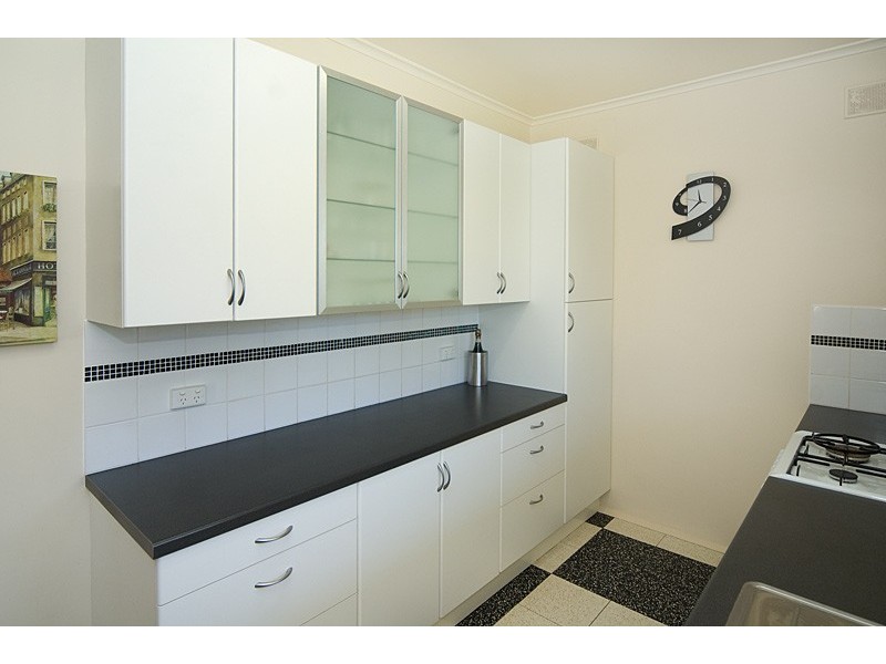 2 Chitral Terrace, South Plympton SA 5038