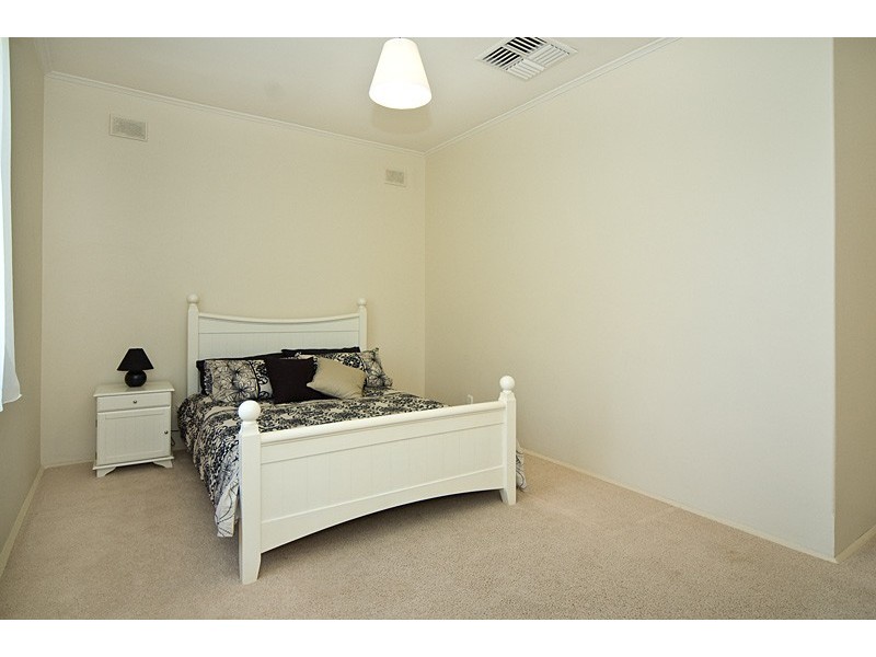 2 Chitral Terrace, South Plympton SA 5038