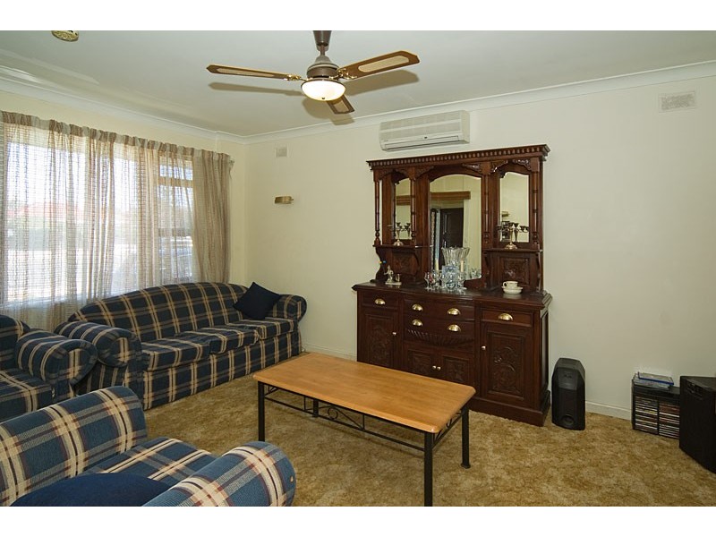 16 Daws Road, Ascot Park SA 5043