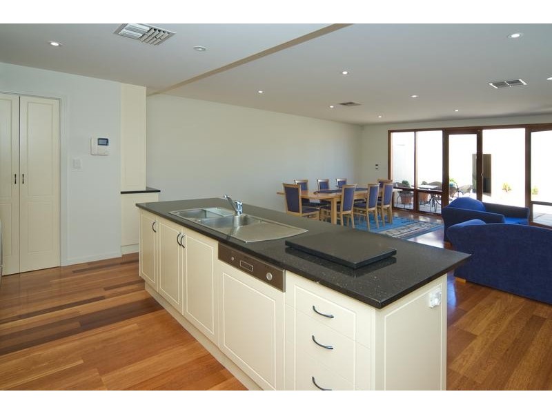 34 High Street, Glenelg SA 5045