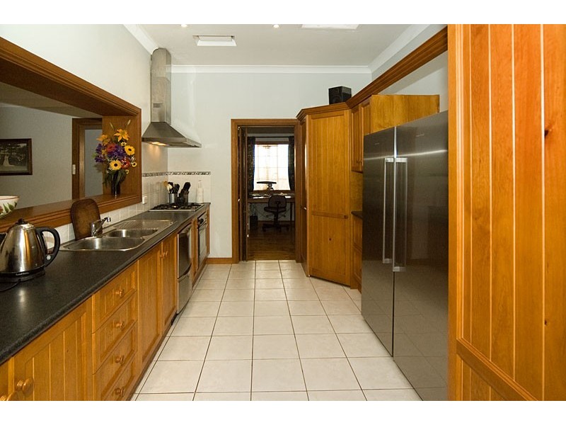 16 Melanto Avenue, Camden Park SA 5038