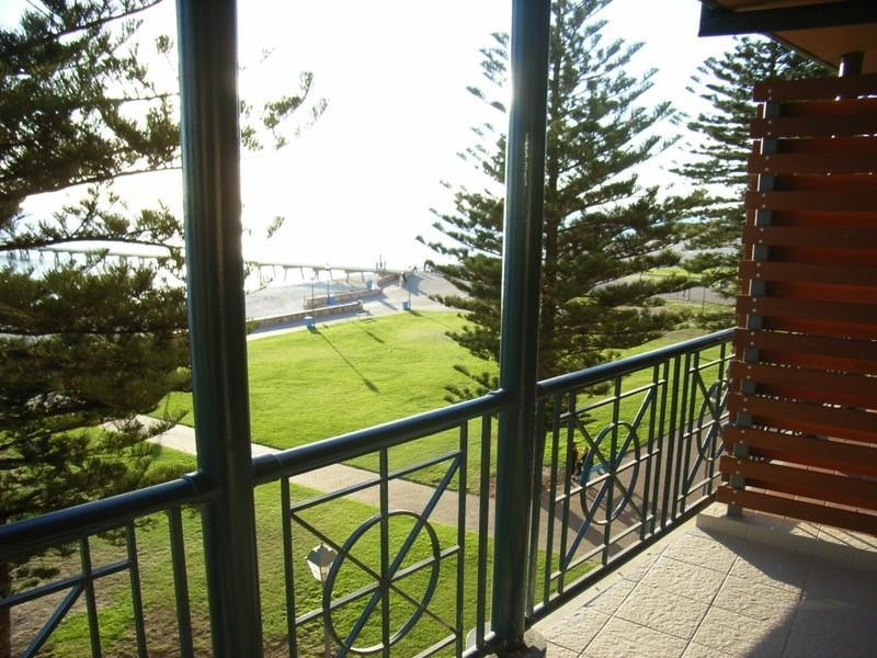 5/1 South Esplanade, Glenelg SA 5045