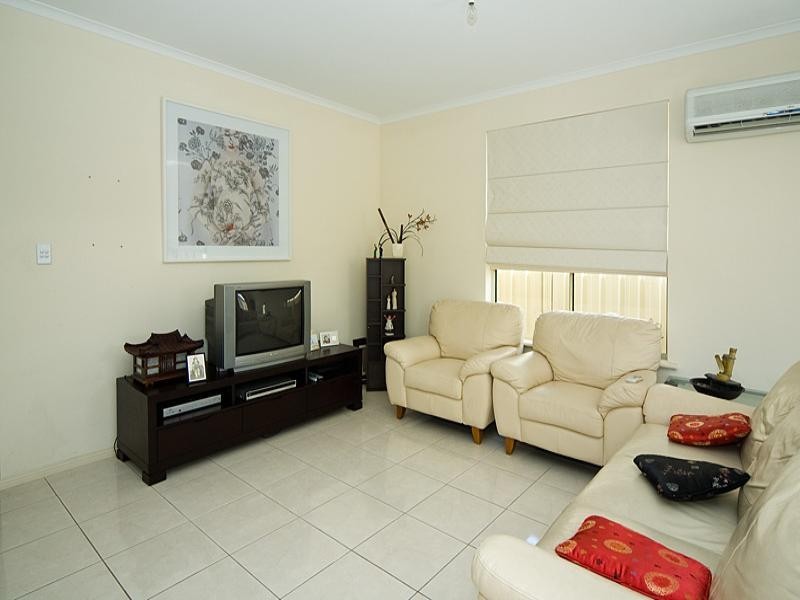 2B Bradman Street, Sturt SA 5047