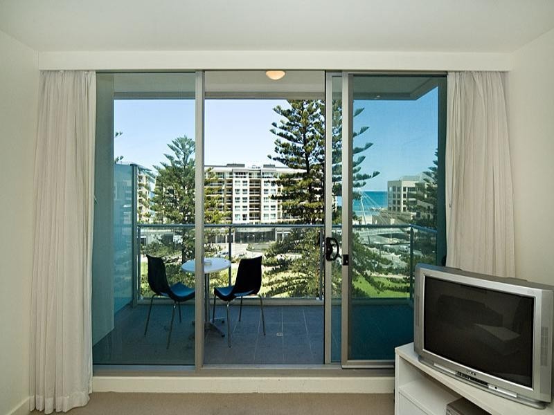 704/25 Colley Terrace, Glenelg SA 5045