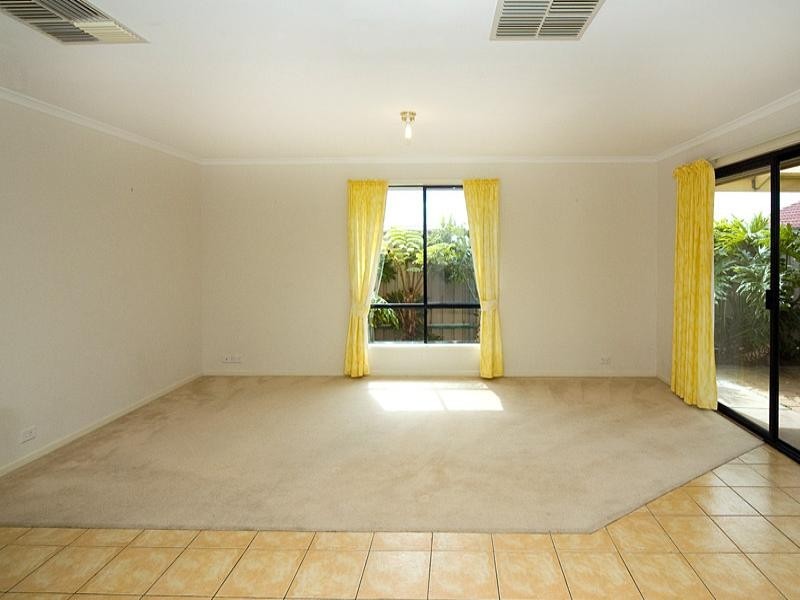 5 Sandford Place, Sheidow Park SA 5158