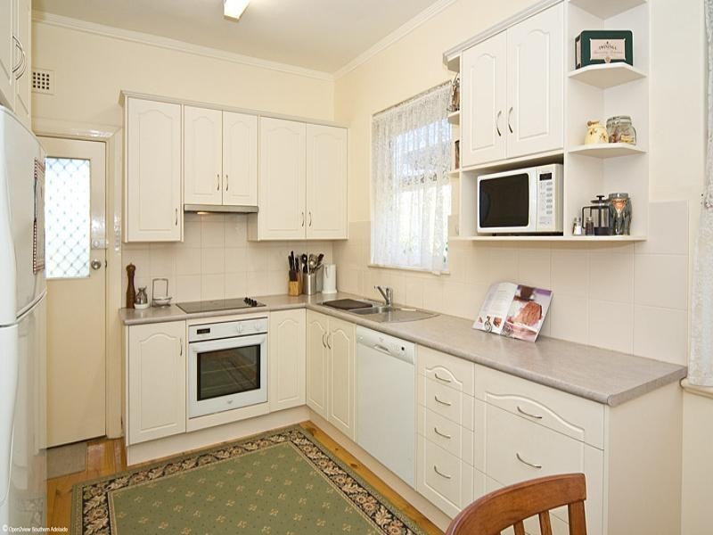 16 Swinburne Avenue, Plympton Park SA 5038