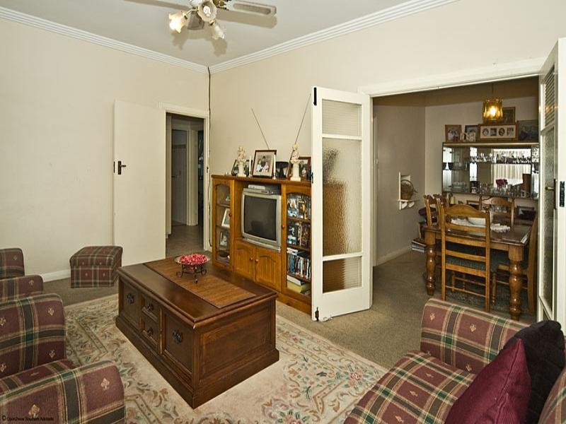 11 Liberton Avenue, Croydon Park SA 5008