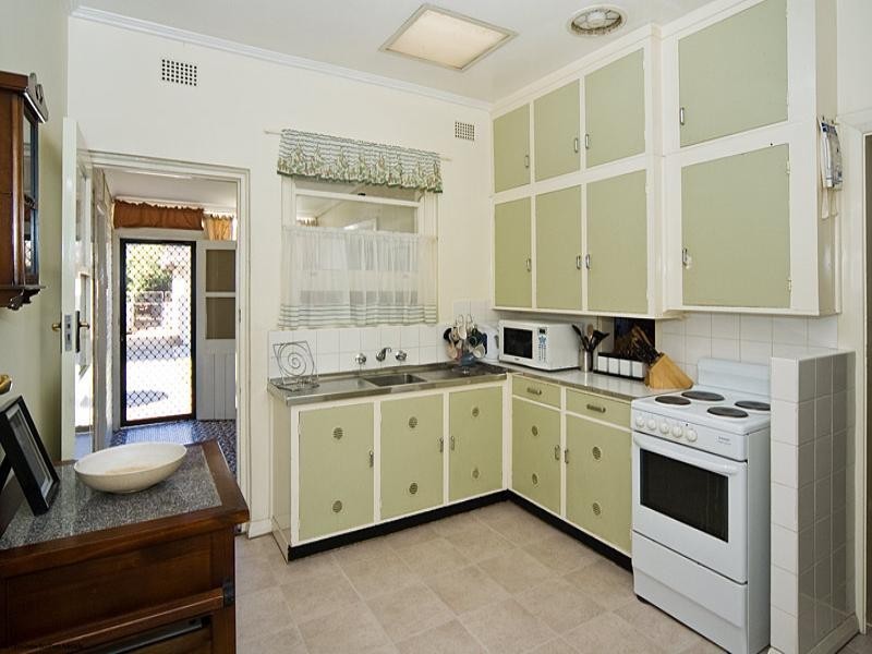 11 Liberton Avenue, Croydon Park SA 5008