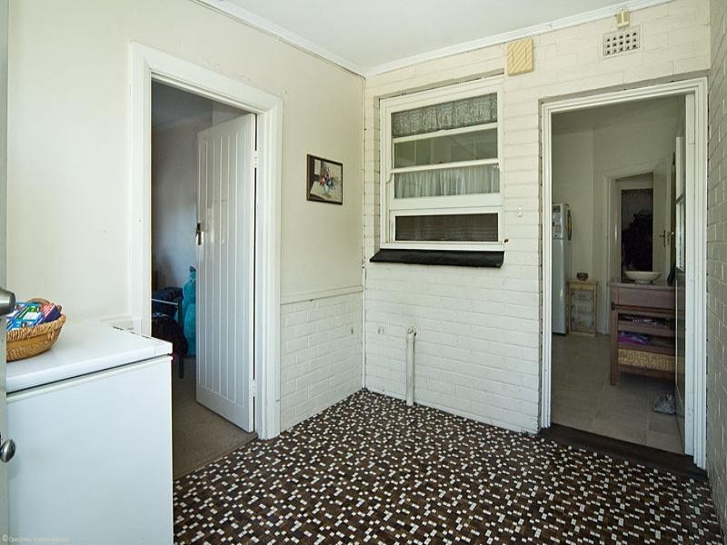 11 Liberton Avenue, Croydon Park SA 5008