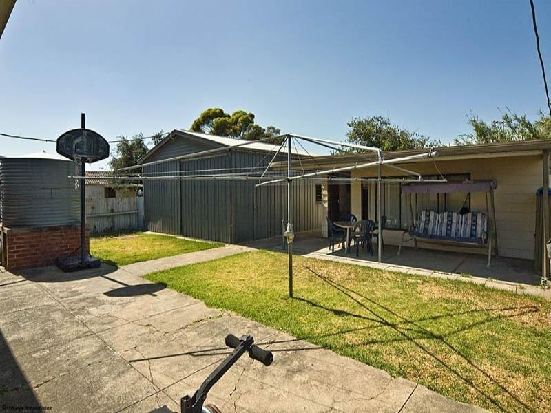 11 Liberton Avenue, Croydon Park SA 5008