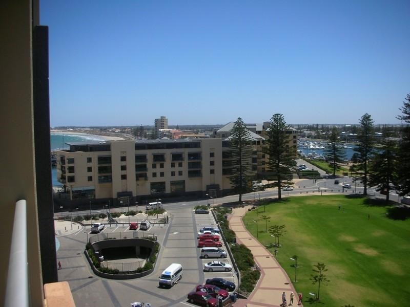 Apt 807/19 Holdfast Promenade, Glenelg SA 5045