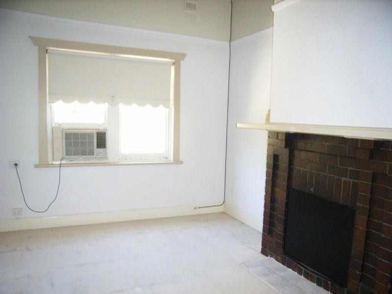 49A Penzance Street, Glenelg SA 5045