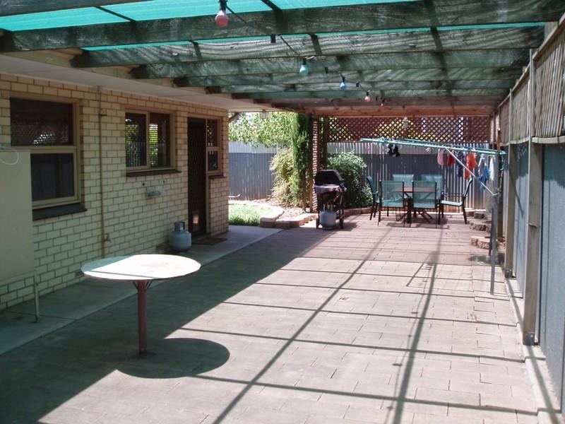 2/159 Raglan Avenue, South Plympton SA 5038