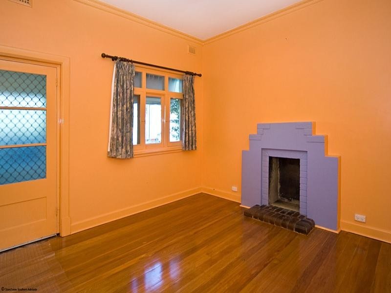 2 Gillespie Street, Glengowrie SA 5044