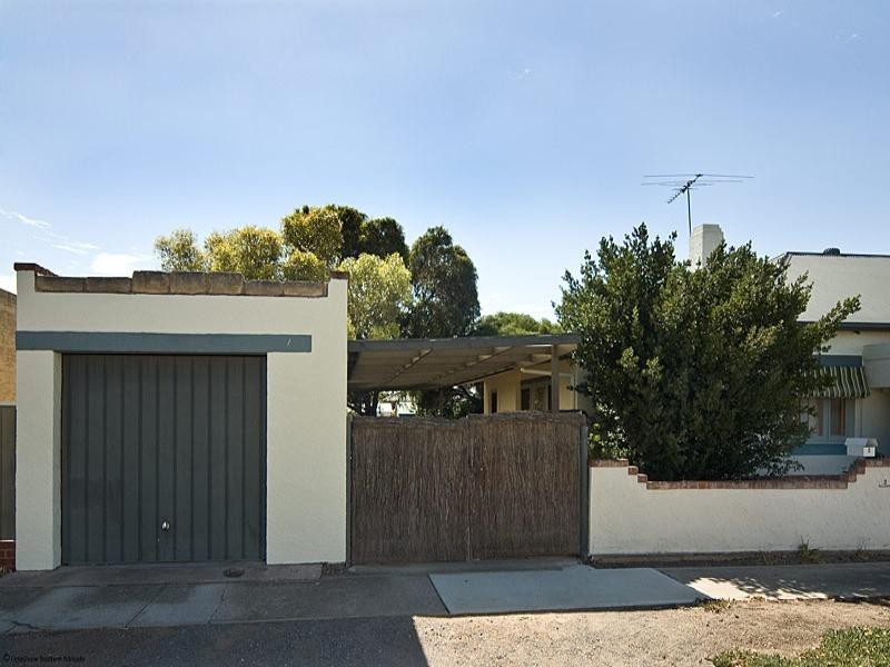 2 Gillespie Street, Glengowrie SA 5044