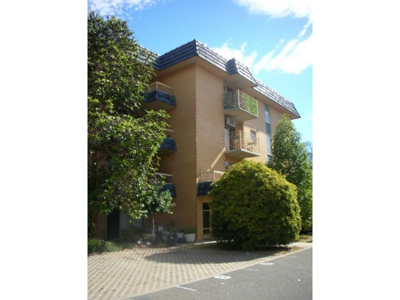 10/15 Byron Street, Glenelg SA 5045