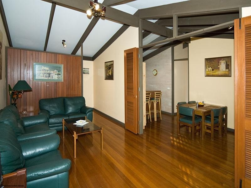 4 Gunya Court, Flagstaff Hill SA 5159