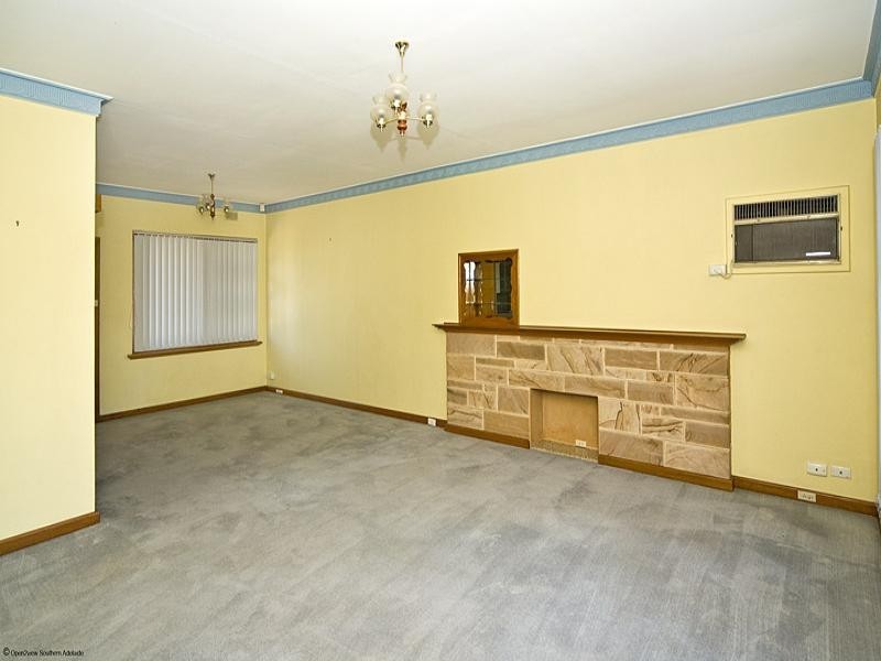 16 Mooringe Avenue, North Plympton SA 5037