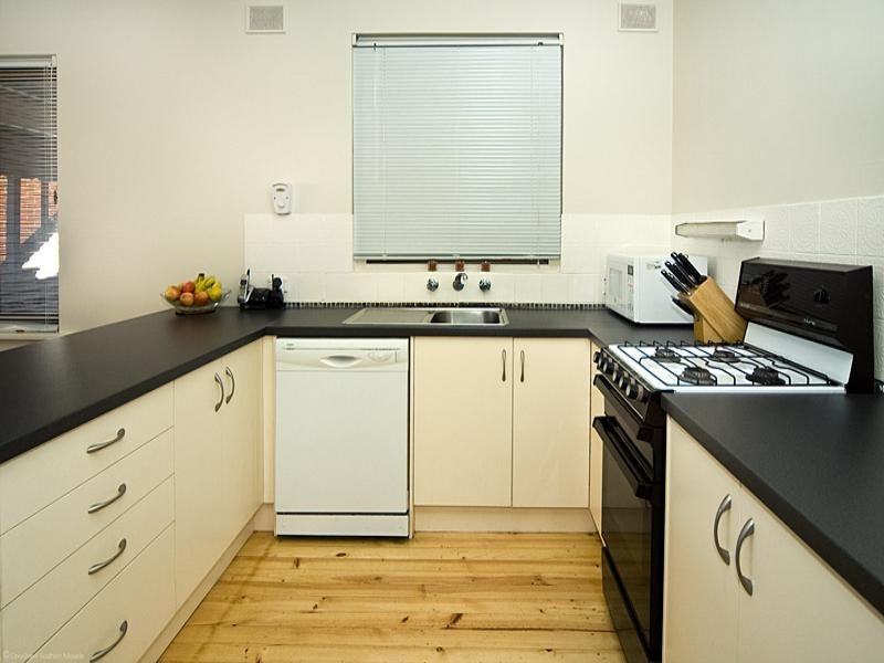 42 Oaklands Road, Somerton Park SA 5044