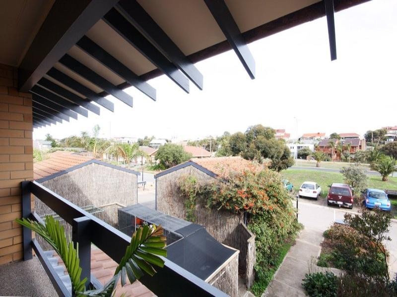 4/78 Military Road, Tennyson SA 5022