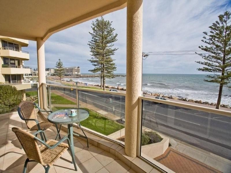 Glenelg North SA 5045
