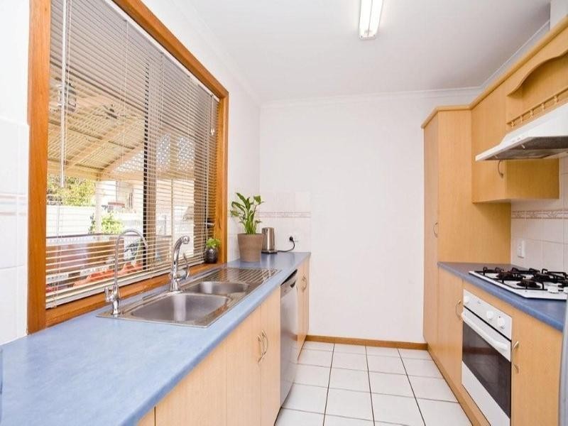 22 Hobbs Street, Findon SA 5023