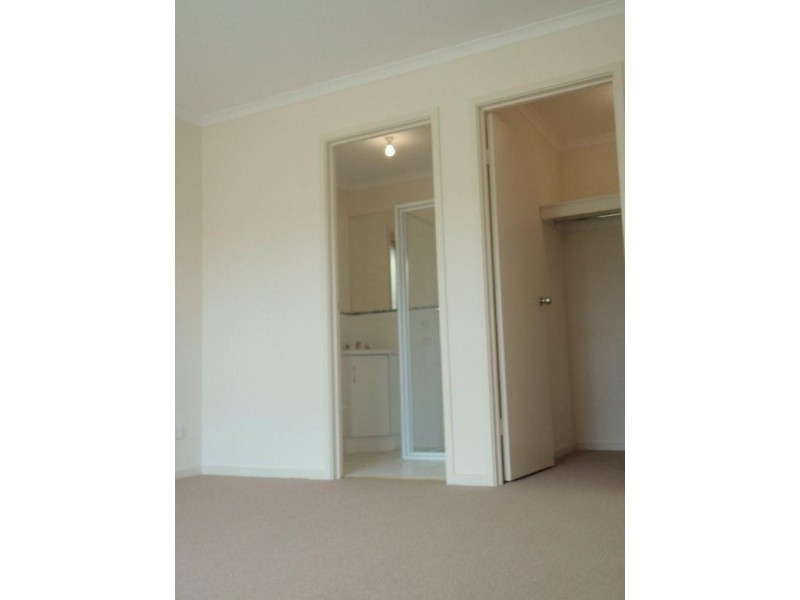 80 May Terrace, Ottoway SA 5013