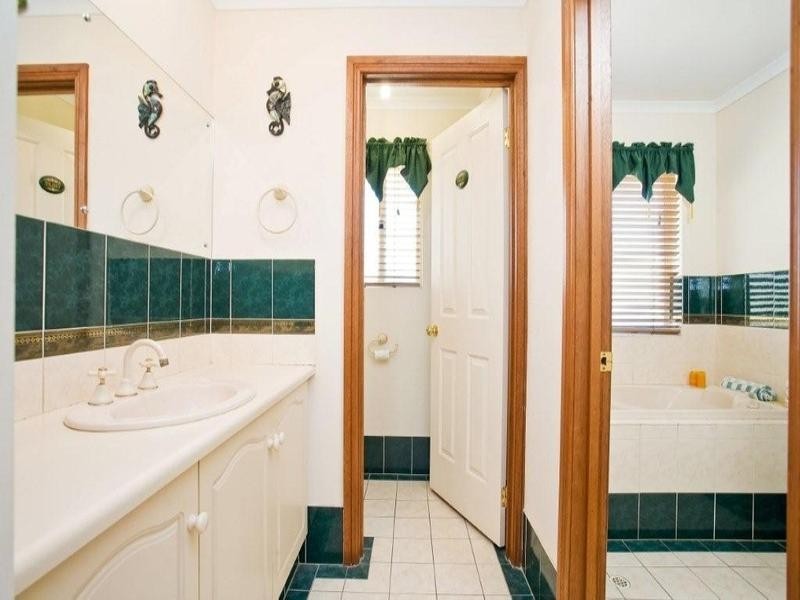 38 Enginehouse Drive, Sheidow Park SA 5158