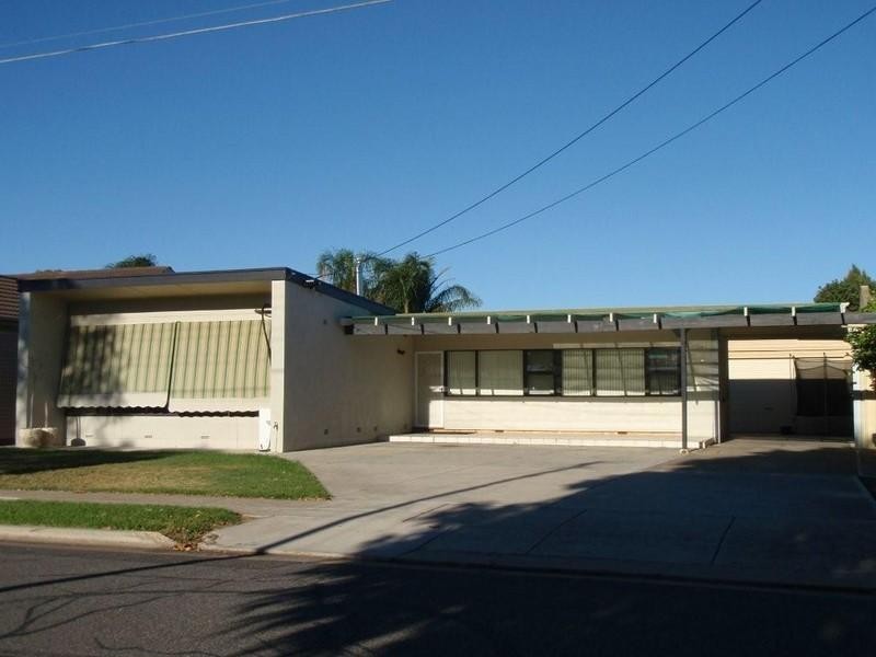 15 Broadmore Avenue, Fulham SA 5024