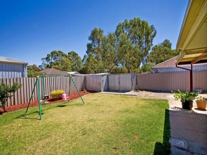 2 McDermott Place, Green Fields SA 5107