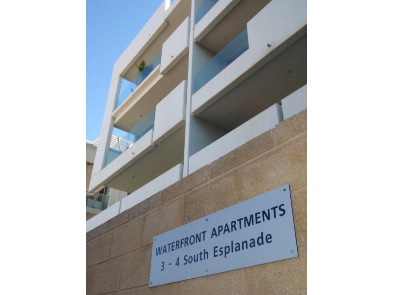 10/3-4 South Esplanade, Glenelg SA 5045