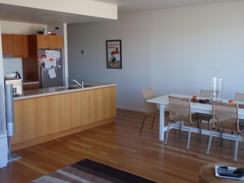 10/3-4 South Esplanade, Glenelg SA 5045